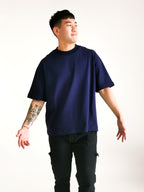 simple hypothesis male model posing with two arms swing open